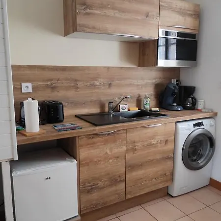 Beau T2 Avec Jardin, Proche Plages Et Commerces * Трегастель