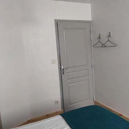 Beau T2 Avec Jardin, Proche Plages Et Commerces * Трегастель