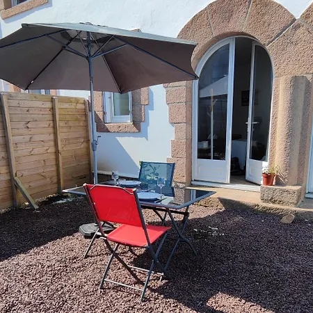 Beau T2 Avec Jardin, Proche Plages Et Commerces Daire